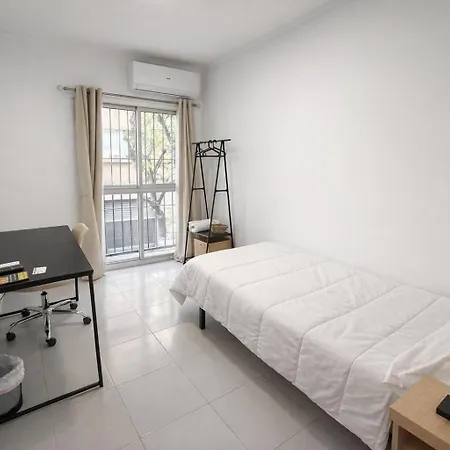 Alicante Beach Hostel Pensionat