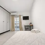 Alicante Beach Hostel Gasthuis *