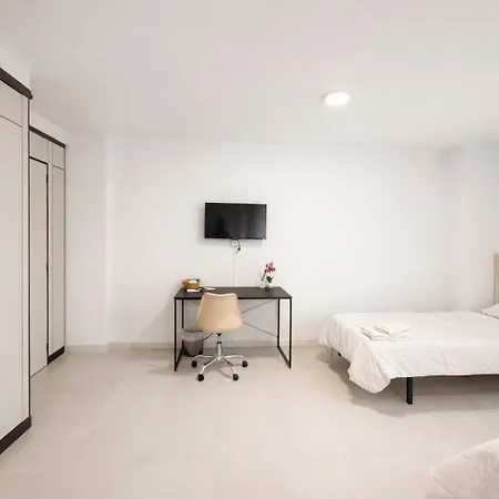 招待所 Alicante Beach Hostel *