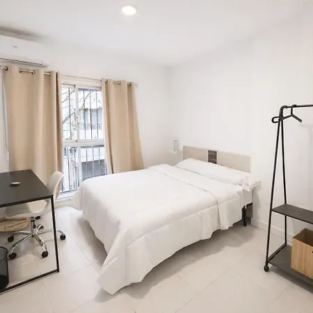 Alicante Beach Hostel