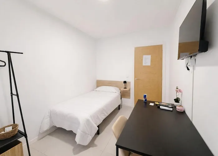 Penzion Alicante Beach Hostel