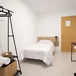 Alicante Beach Hostel * Alicante