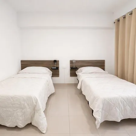 Alicante Beach Hostel Gasthof Alicante