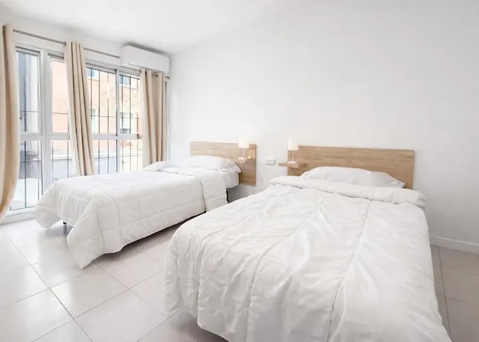 بيت ضيافة Alicante Beach Hostel *