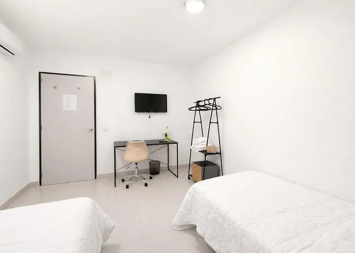 Alicante Beach Hostel