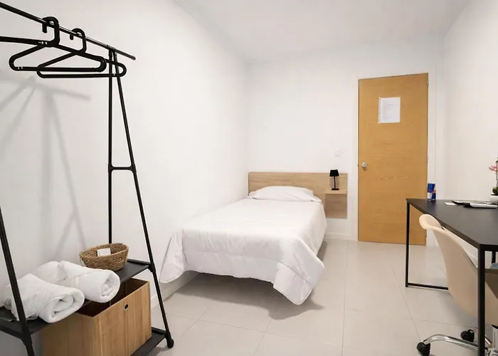 Alicante Beach Hostel * 阿利坎特