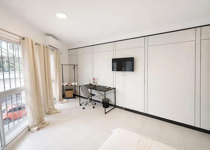 بيت ضيافة Alicante Beach Hostel *