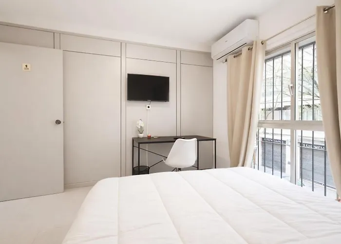 Alicante Beach Hostel لقنت
