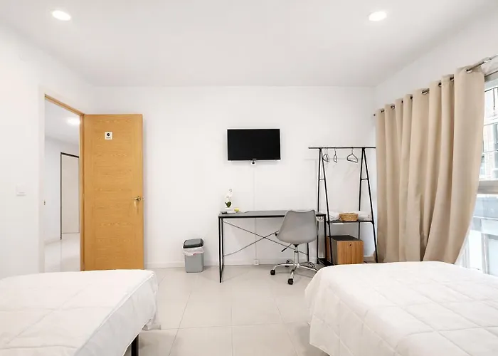 Alicante Beach Hostel 招待所 阿利坎特
