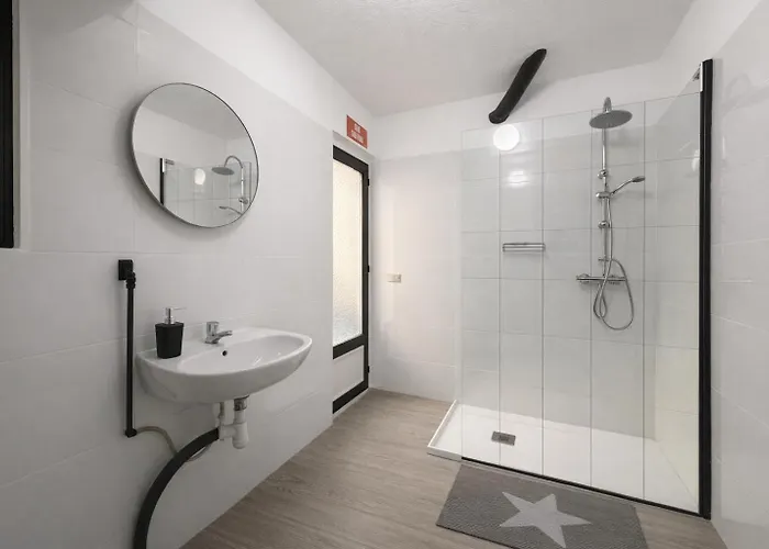 招待所 Alicante Beach Hostel *